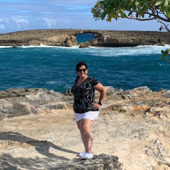 Meet your Posher, Denise - Picture 8 of 14